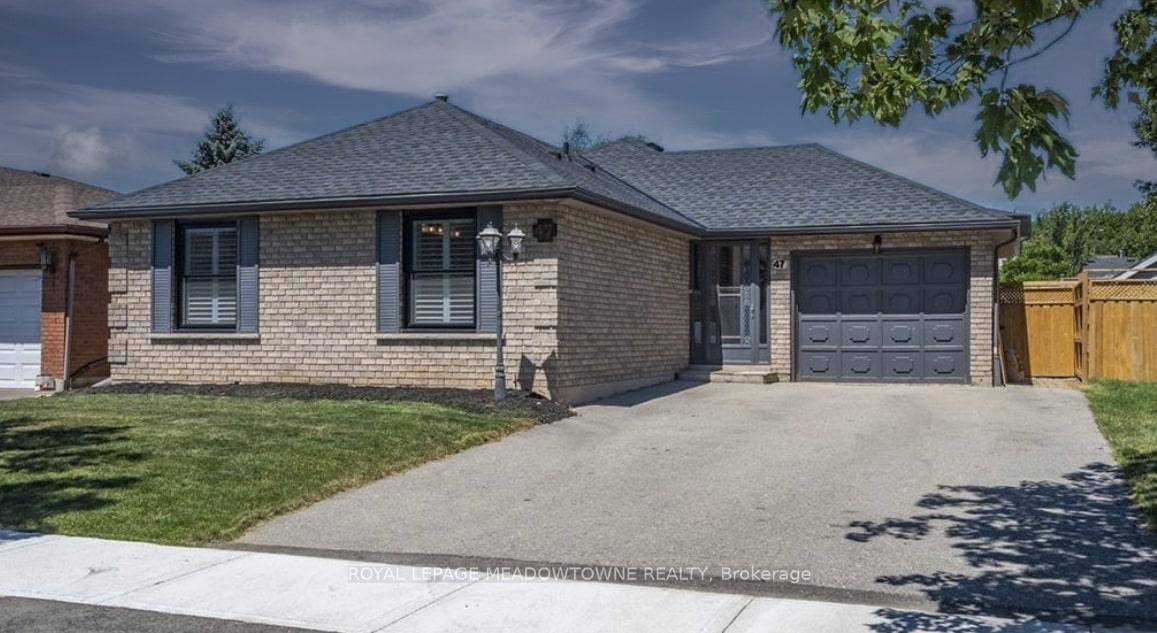 Welcome to 47 Ruffian Road, a peaceful and inviting home located in one of Brantford's most desirable neighbourhoods.