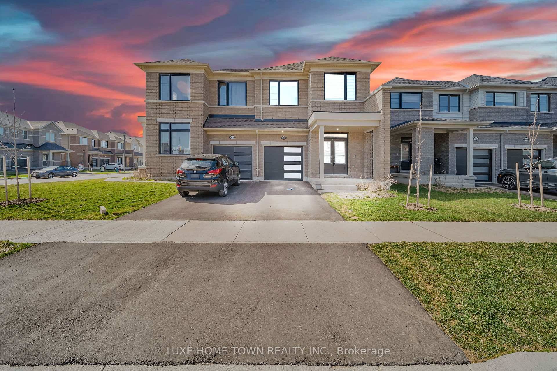 Fantastic opportunity for anyone looking for a modern and spacious home in Fergus !