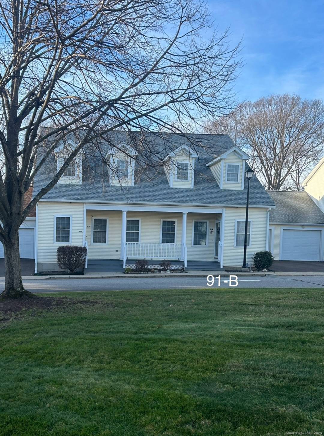 Welcome to Forest Park, a well maintained 55 community favoured for afternoon strolls and dips in the inground pool.