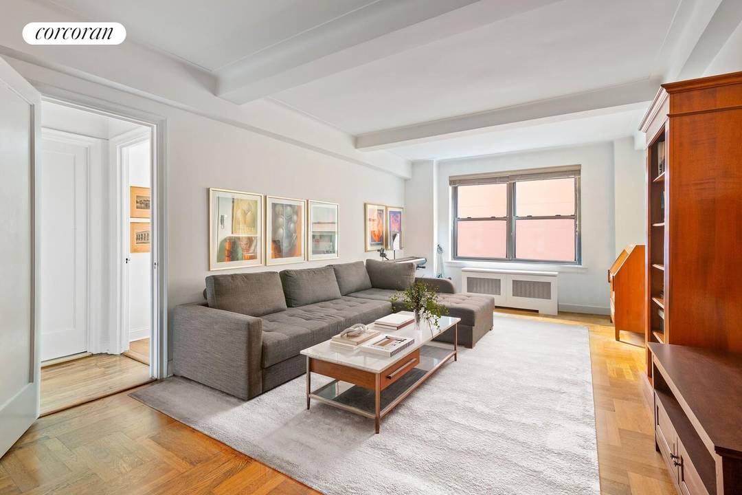 245 EAST 72ND STREET APARTMENT 6E UPPER EAST SIDE PRE WAR CHARM RENOVATED D W WINDOWED KITCHEN Experience timeless elegance and modern comfort in this beautifully renovated one bedroom, one ...