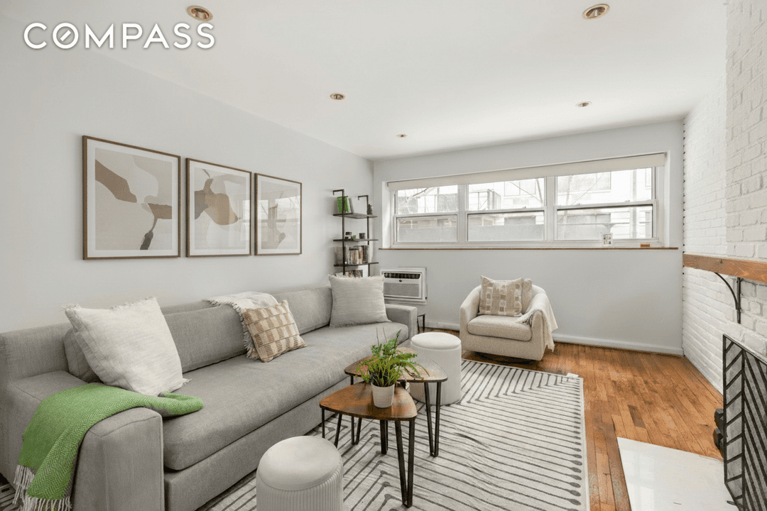 Stunning 1 bedroom triplex in prime Greenwich Village !