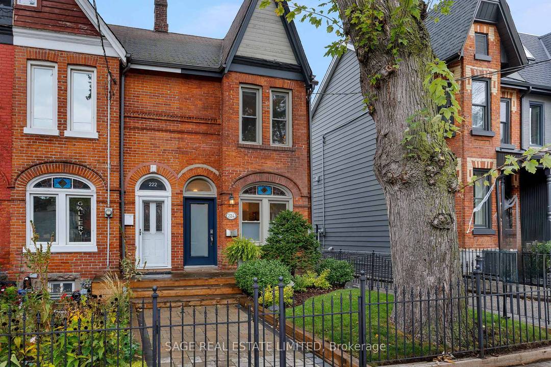 Tucked on one of Beaconsfield Village's most beautiful amp ; peaceful stretches, bookended by a one way off Dundas W amp ; Afton before extending to Queen W, 224 Lisgar ...