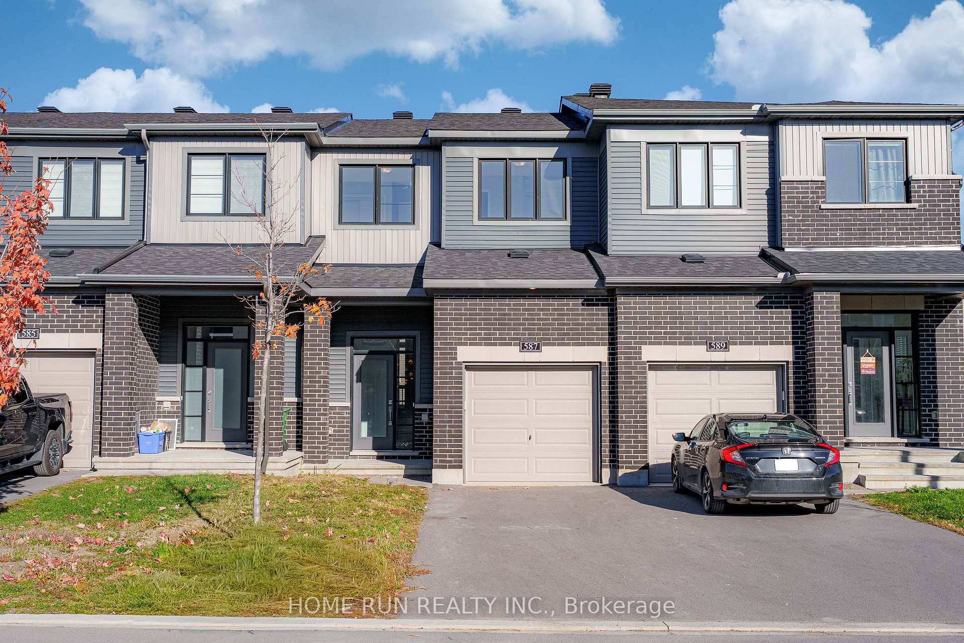 Welcome to this well maintained modern townhome in the heart of Barrhaven, just steps from schools, parks, shopping, restaurants, and transit.