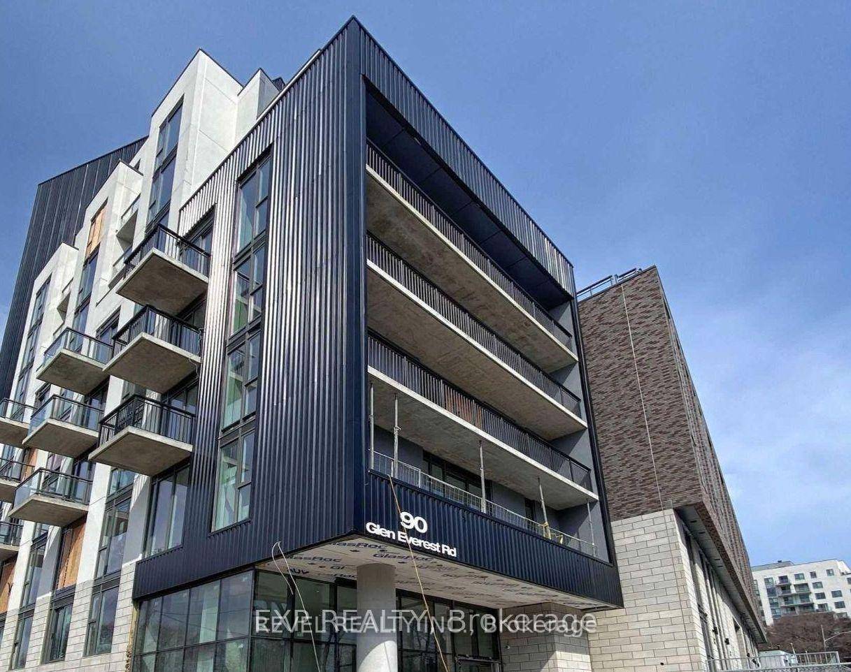 Welcome to 90 Glen Everest Rd, a beautifully designed 1 bedroom den suite in a new building, offering a spacious open concept floor plan with 9 ft ceilings and sleek ...