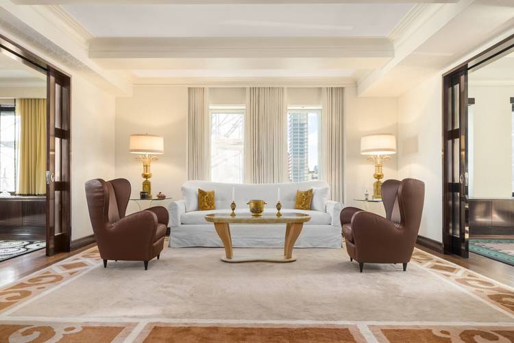 Located in sought after pre war condominium, this full floor penthouse offers 360 degree views of New York City's stunning landscape.