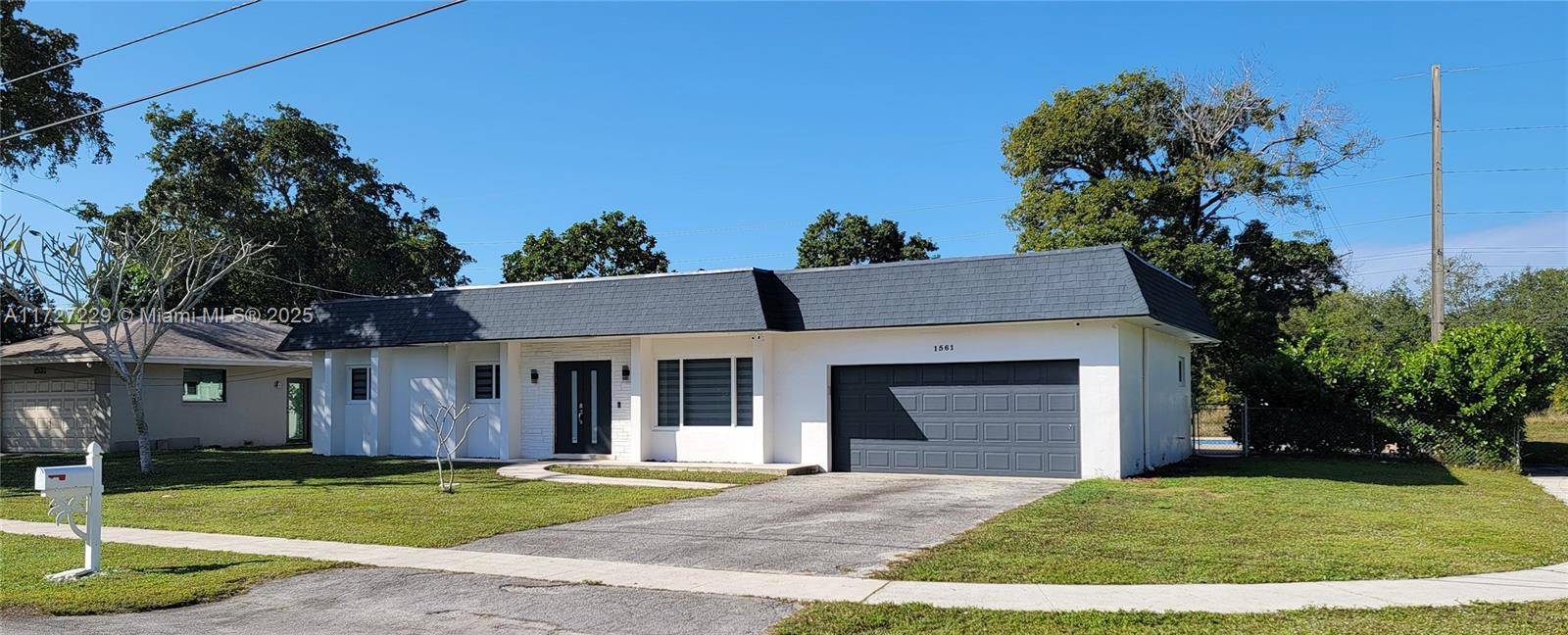 Welcome to this charming 3 bedroom, 2 bathroom home, offering a perfect blend of comfort and outdoor living.