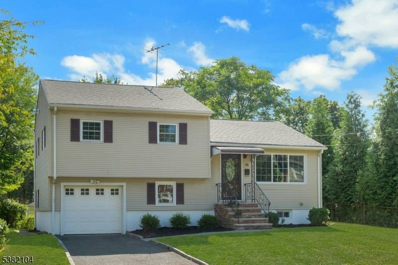 Move right into this beautifully renovated 3 bedroom, 2 bath home in sought after Summit, New Jersey !