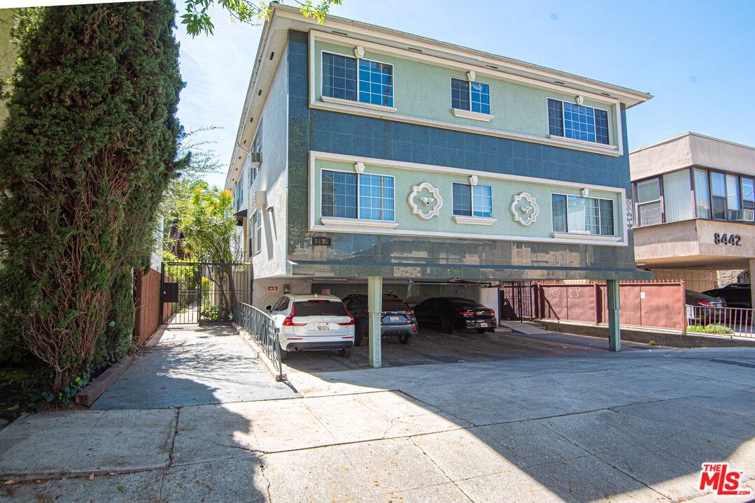 8436 Blackburn Ave 12BR Beverly Grove La