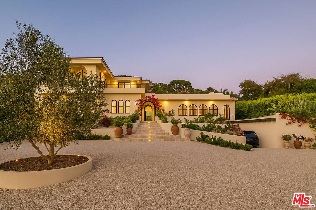 30125   Harvester Rd 5BR Malibu La