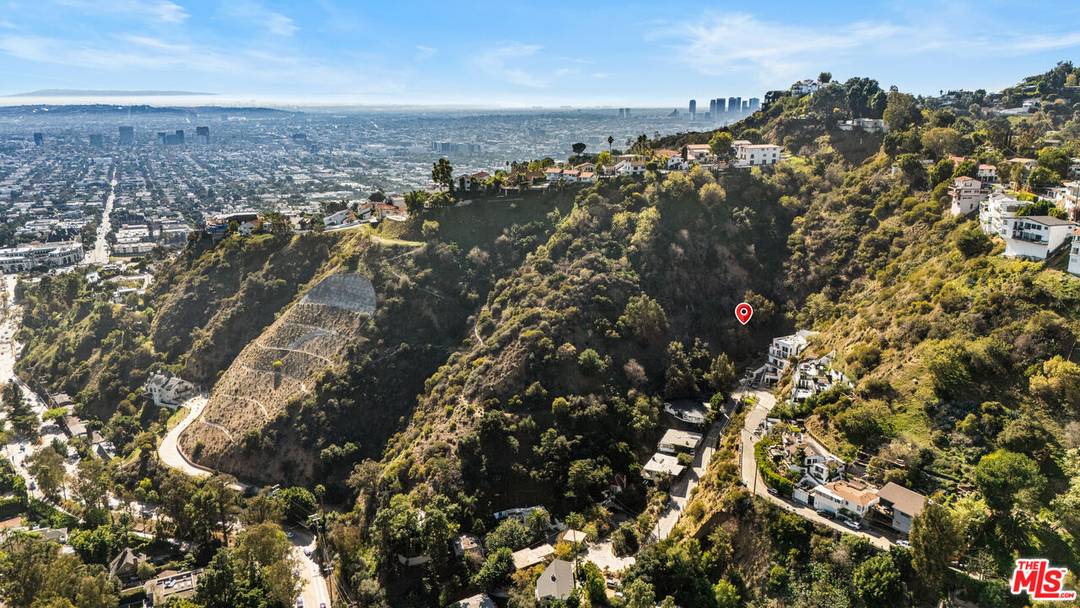 0   Gould Avenue Hollywood Hills East La