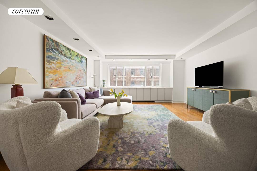 Perfectly situated on coveted East 72nd Street, this exceptional high floor residence is being offered for sale for the first time in 52 years.