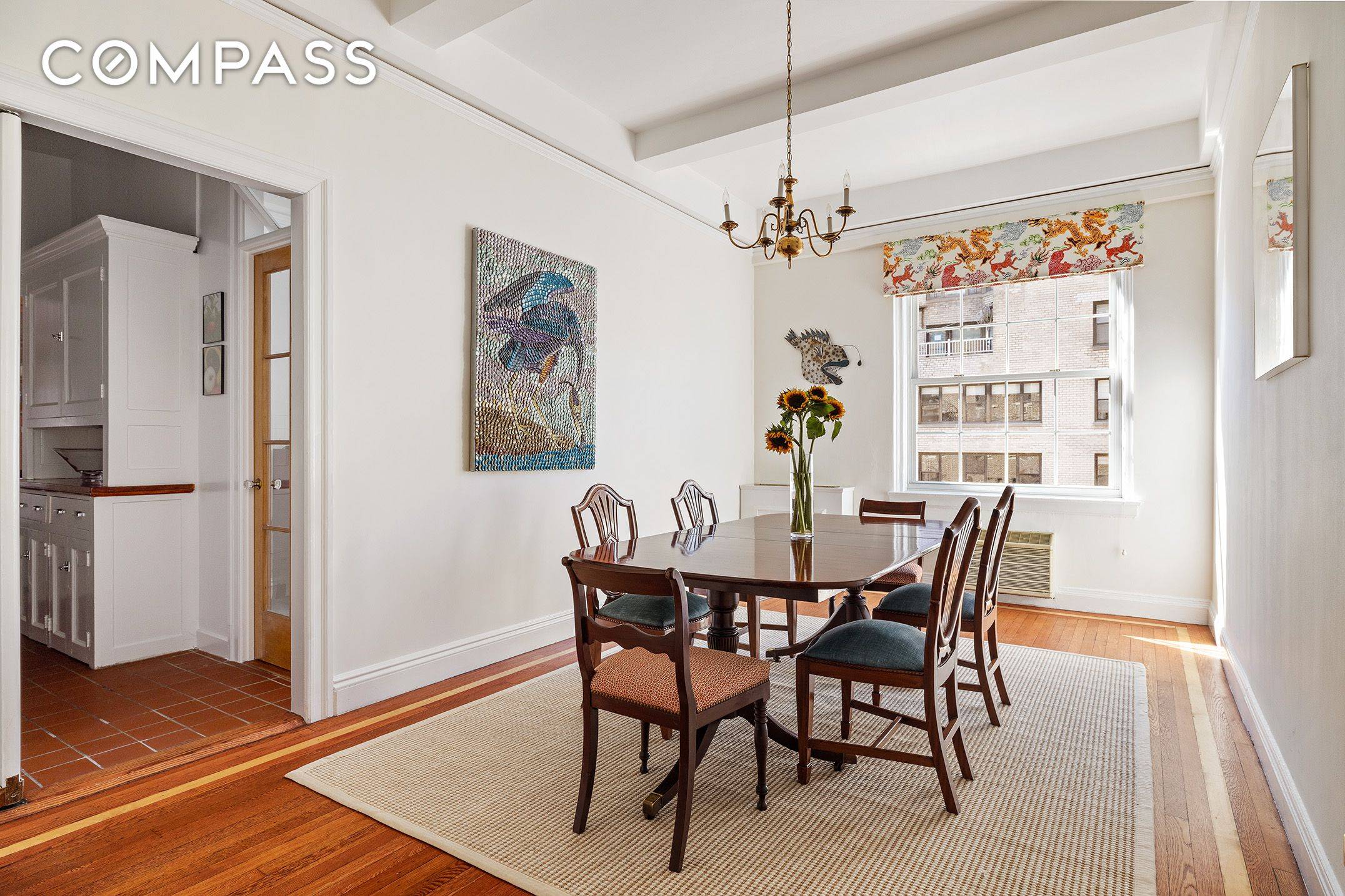 Elegant and Sun Drenched Carnegie Hill Classic in Move In Condition This light filled three bedroom residence in the heart of Carnegie Hill blends timeless prewar charm with graceful proportions ...
