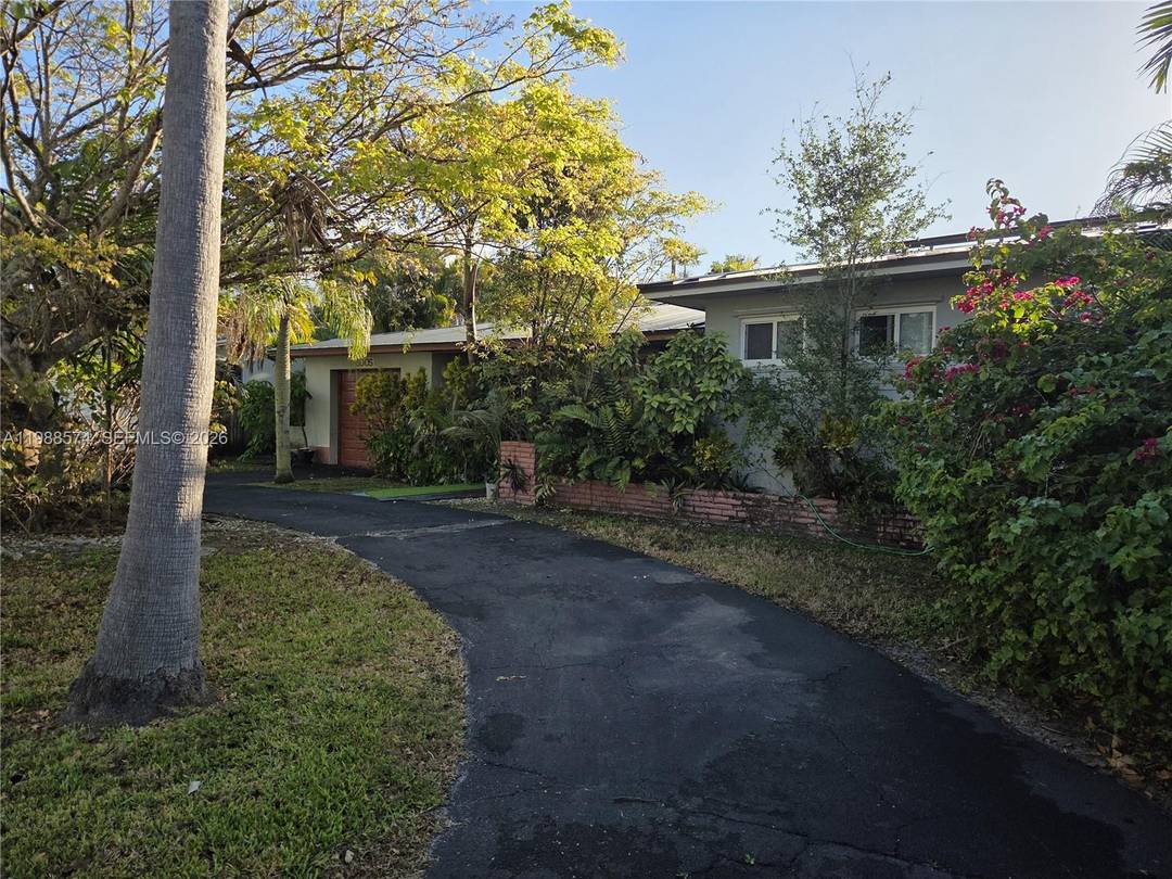 Nestled on a quiet, private street in desirable South Miami, 6005 SW 64th Place offers comfort, privacy, and thoughtful upgrades throughout.