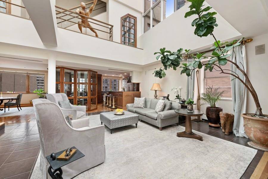 A House in the sky boasts nearly 6414 feet of interior space, approx 1, 500 outdoor including a towering 40 feet atrium that s awash in light throughout the day.