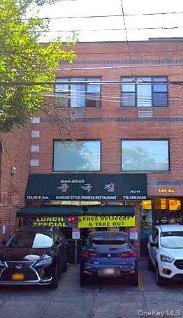 Flushing restaurant commercial space for lease.