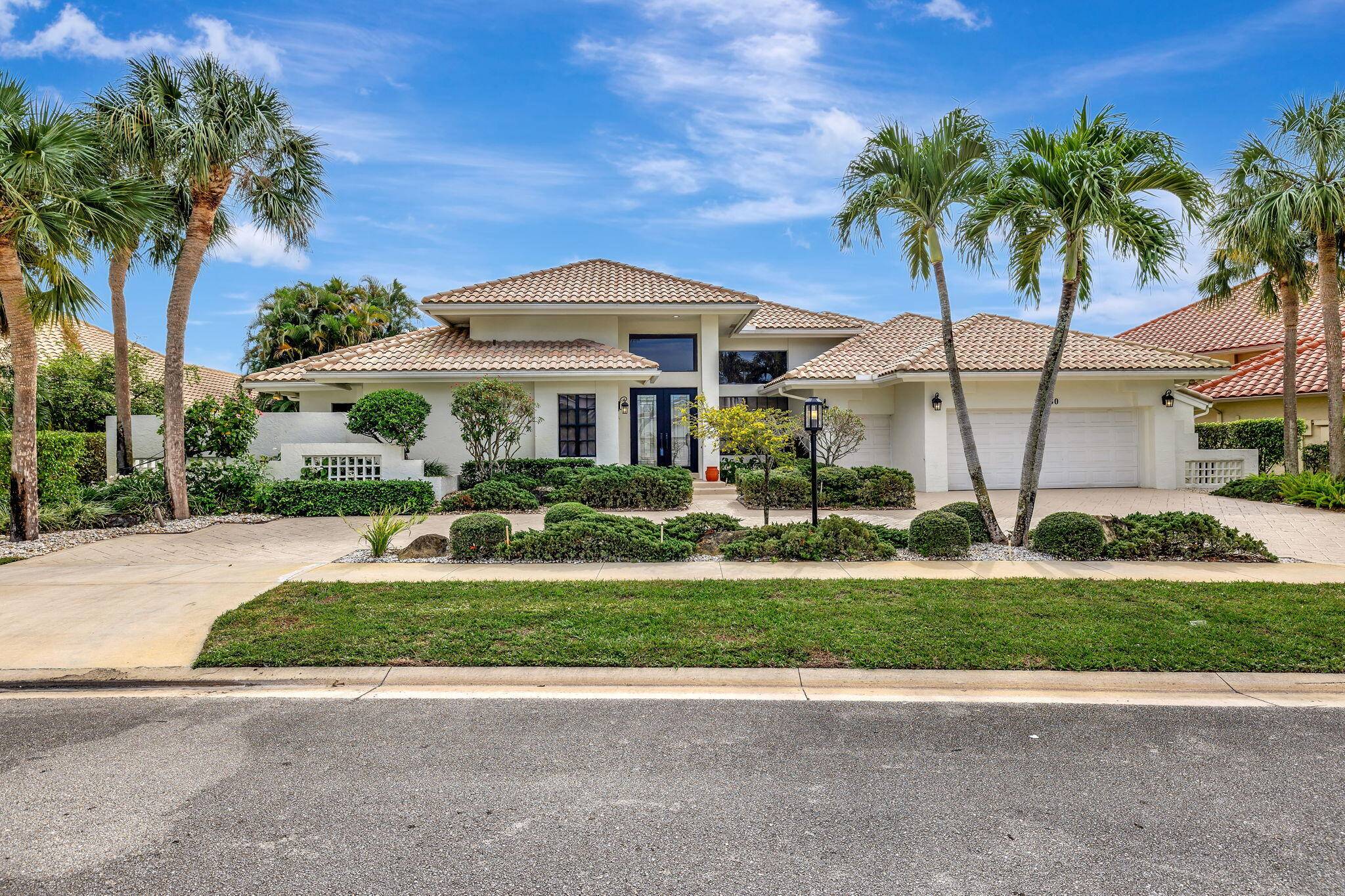 Welcome to this stunning, updated 3 bedroom, 3.