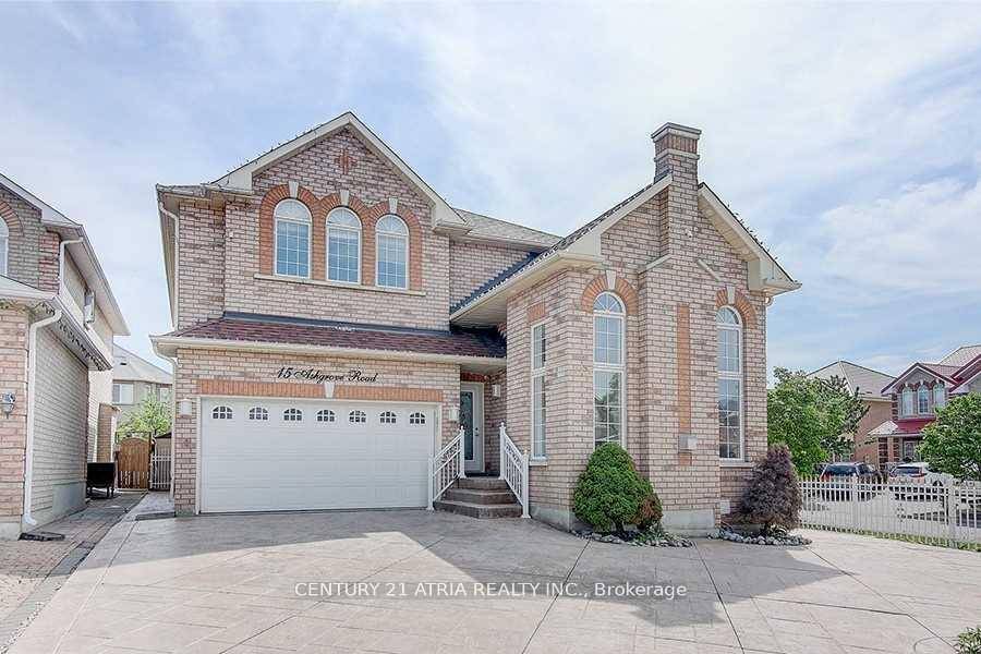 Large and Bright Family Home in a quiet neighbourhood.