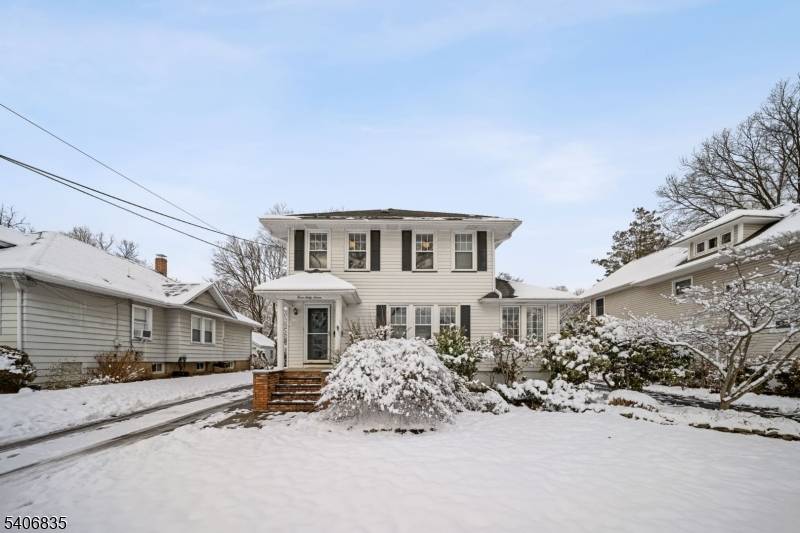 You are going to love everything about this beautifully maintained Colonial located in a prime Hawthorne neighborhood !