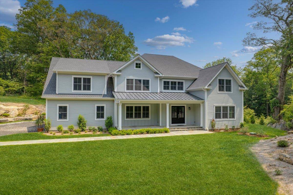 Set on a sprawling one acre private lot, surrounded by Silver Lake Preserve, this beautifully crafted new home blends luxury and elegance in every detail.