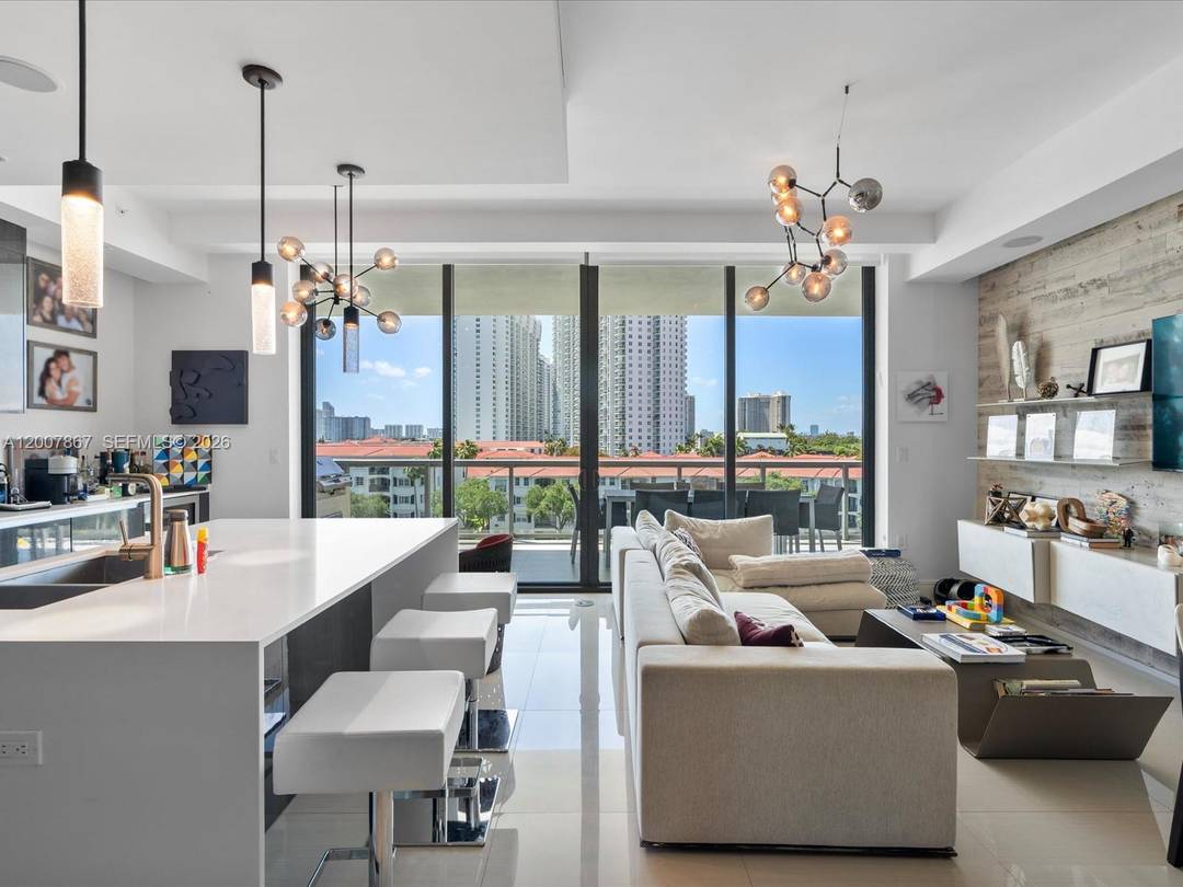 Magnificent direct ocean, Intracoastal, and city views at Echo Aventura.