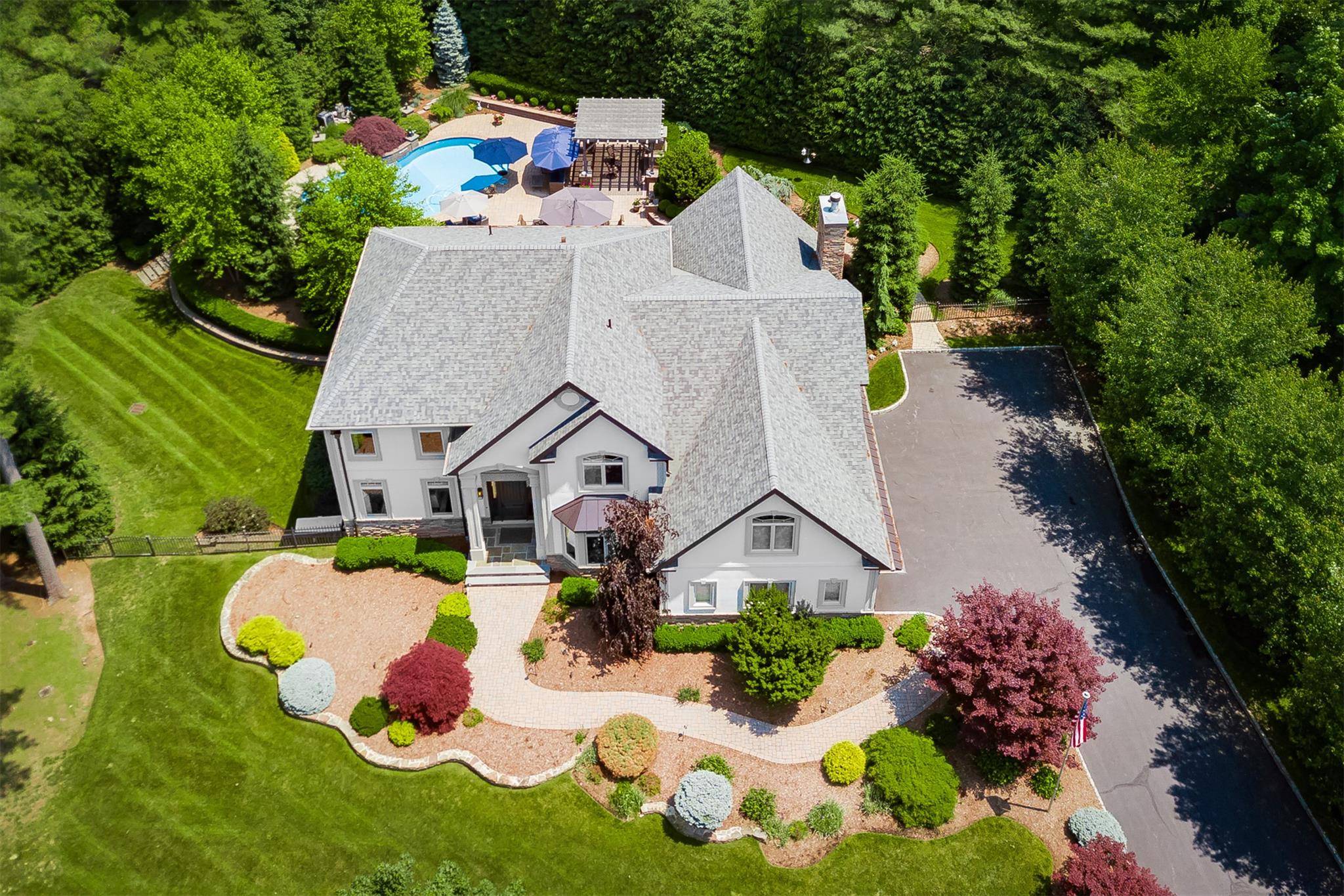 A rare find, indeed ! Located in the prestigious Montebello Pines with convenient access to everything this state of the art home is a one of a kind, architectural masterpiece ...