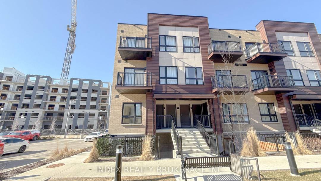 Gorgeous Stacked Townhouse 2 Bedrooms 2 Bathrooms.