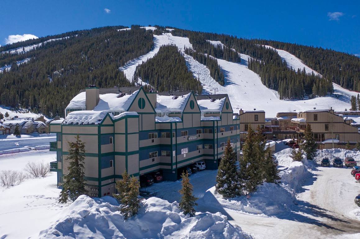 Own SIX WEEKS in this beautiful two bedroom two bath condo in Copper Mountain, Colorado !