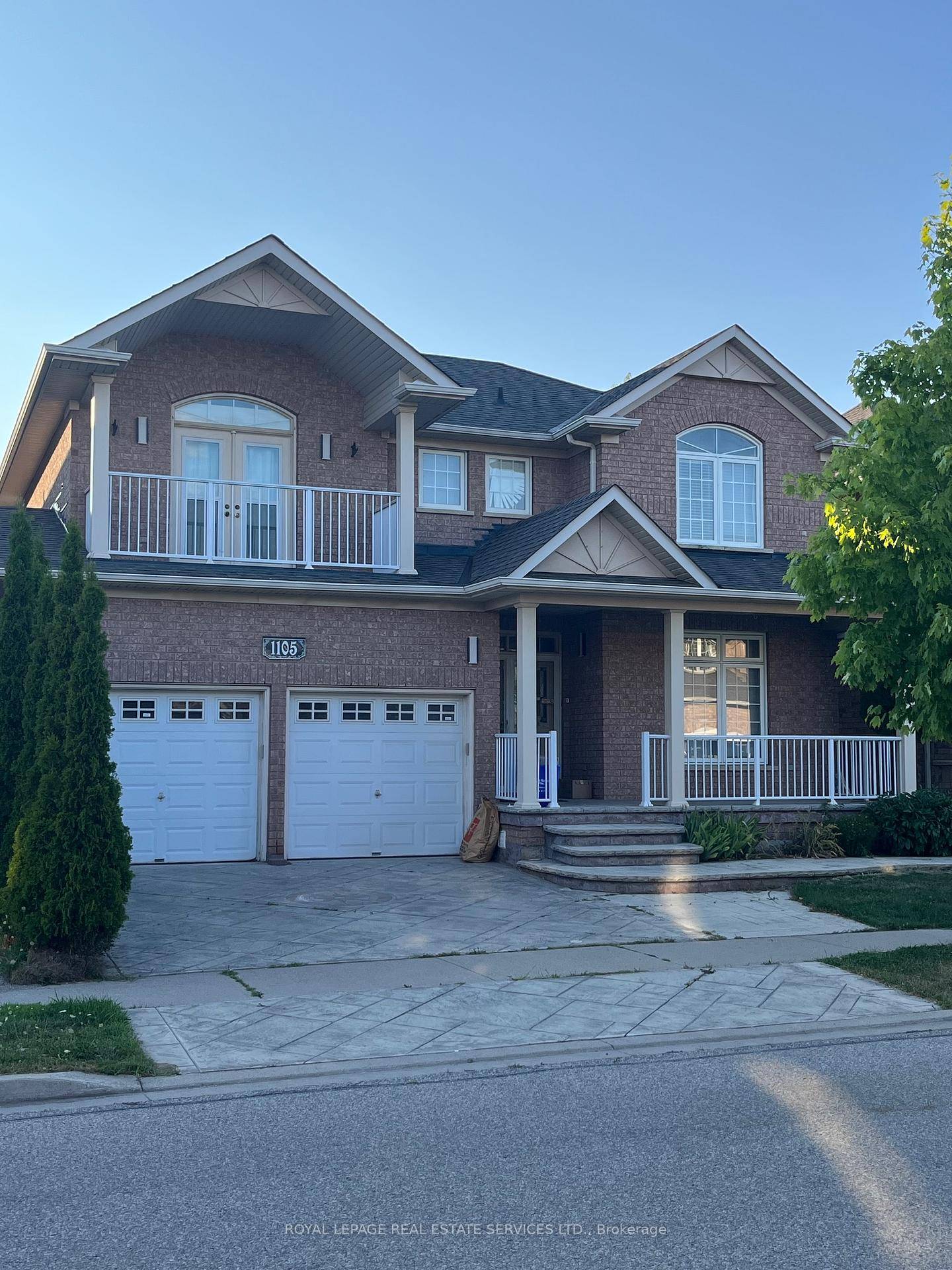 Welcome To This BRAND NEW PROFESSIONALLY CONSTRCUTED 2 BEDROOM 1 WASHROOM LEGAL BASEMENTAPARTMENT in the heart of MILTON, Conveniently Close To Major Highway 401, Banks, Schools, Parks, Public Transit, Retail ...