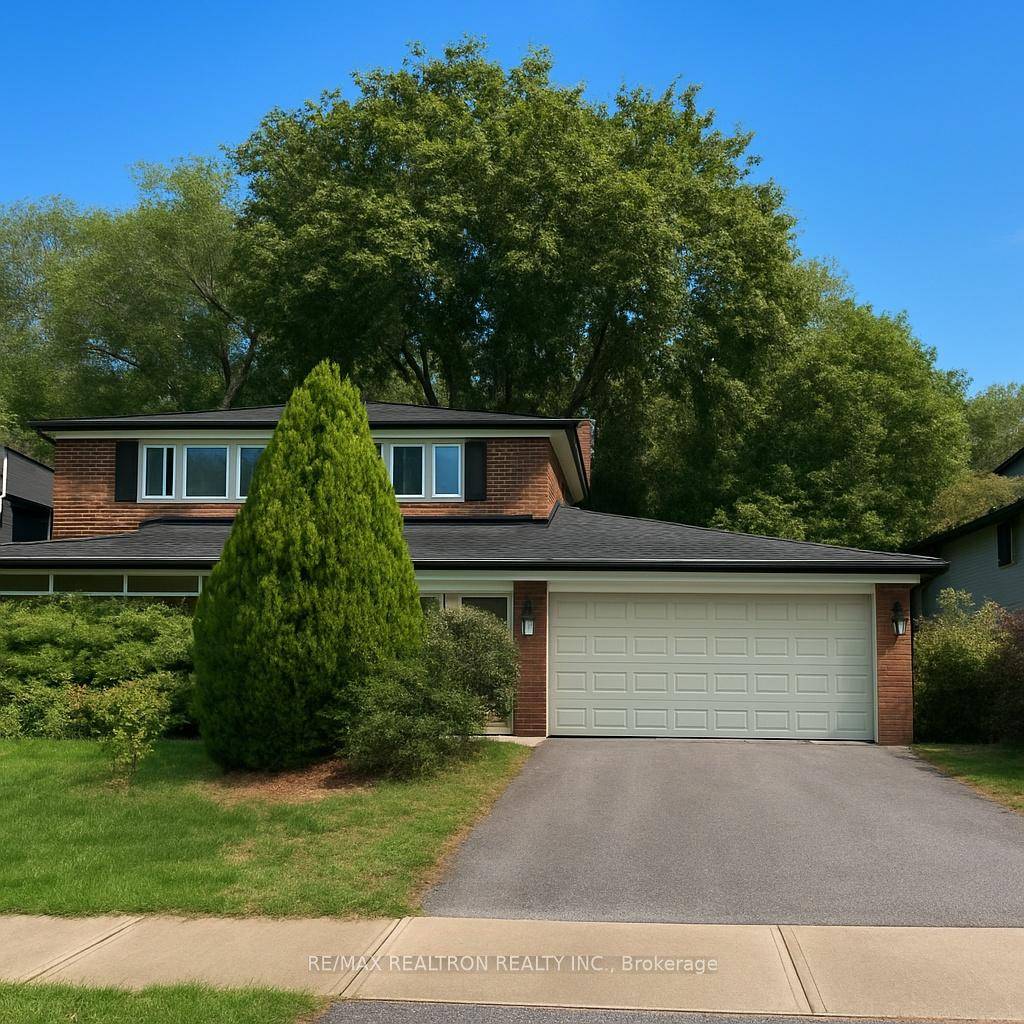 Bright amp ; Modern 1 Bedroom Basement Apartment in Prime North York Location !