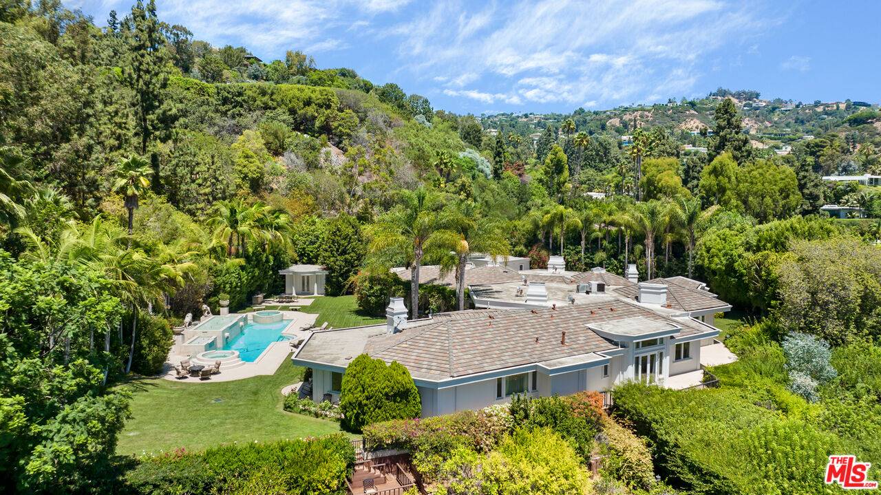 911   Loma Vista Dr Beverly Hills LA
