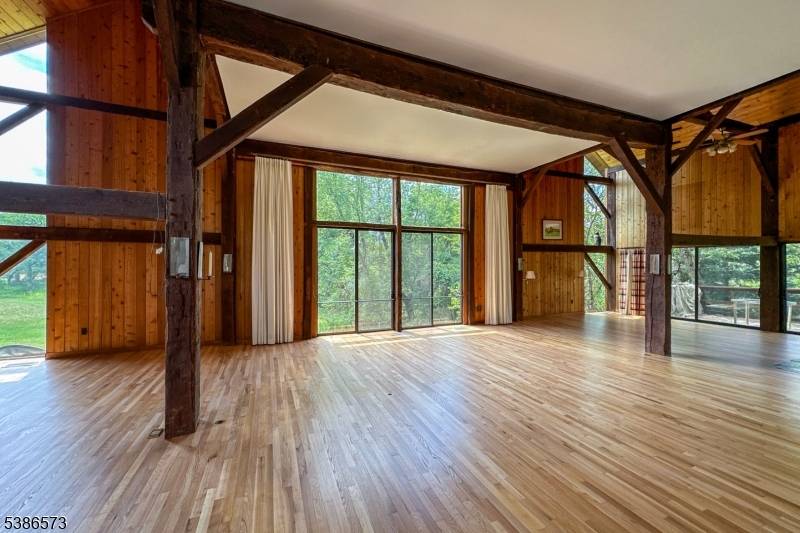 With the D R Canal edging one side and preserved natural land bordering the 3 other sides, this peaceful, offering has that worlds away country feel within 47 miles of ...