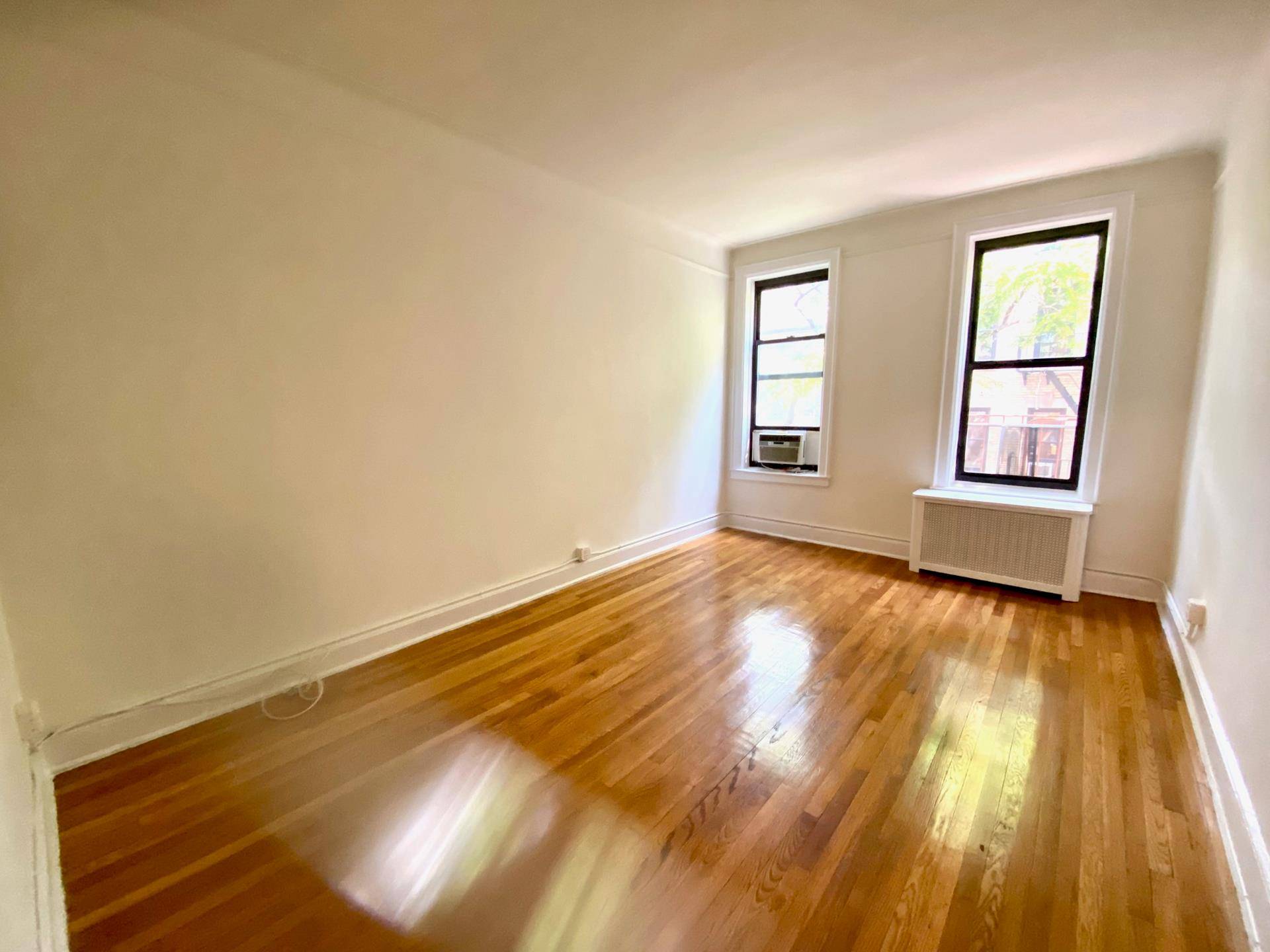 PLEASE EMAIL ONLY No calls texts due to volume Available ImmediatelyRenovated 1 bedroom with Dishwasher in the heart of the West Village in an ELEVATOR RENTAL BUILDING.
