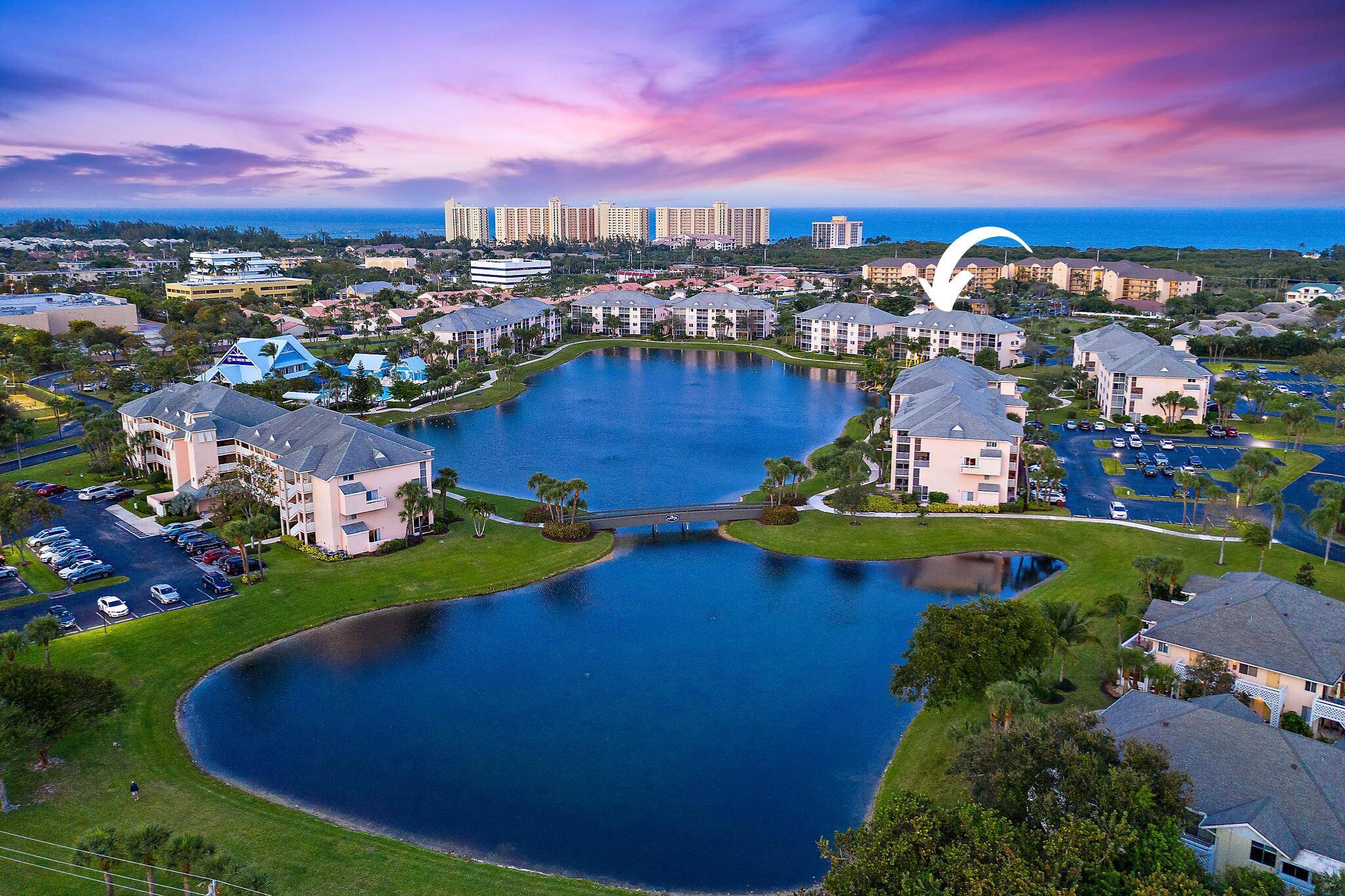 Jupiter Bay is distinctively different from any other resort style condominium in the area.