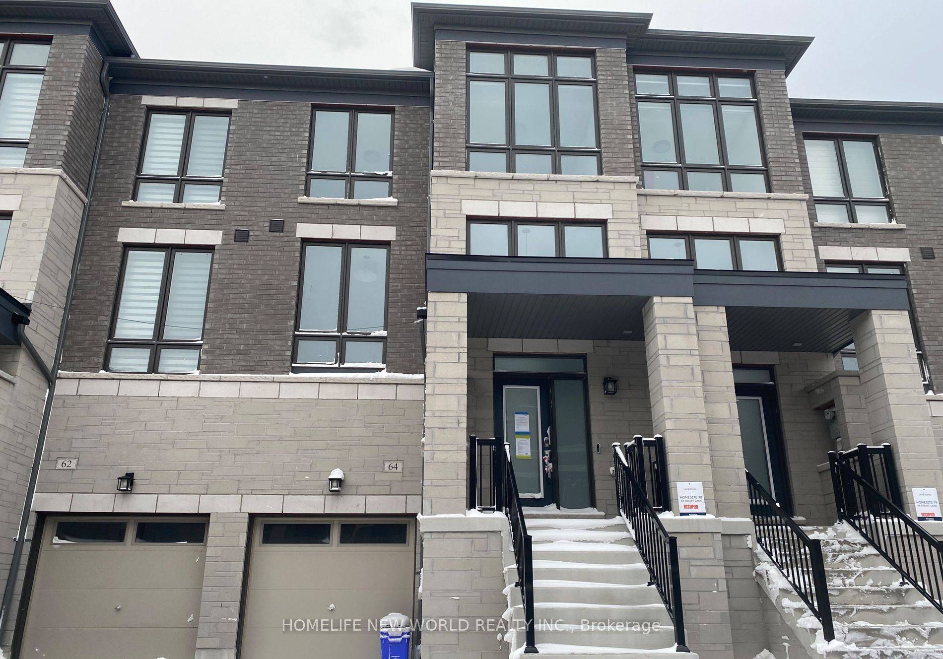 This newly constructed townhouse, developed by Brookfield Residential in the Lakewind Community, boasts a modern upgrade to a four bedroom layout, complete with two master ensuites.