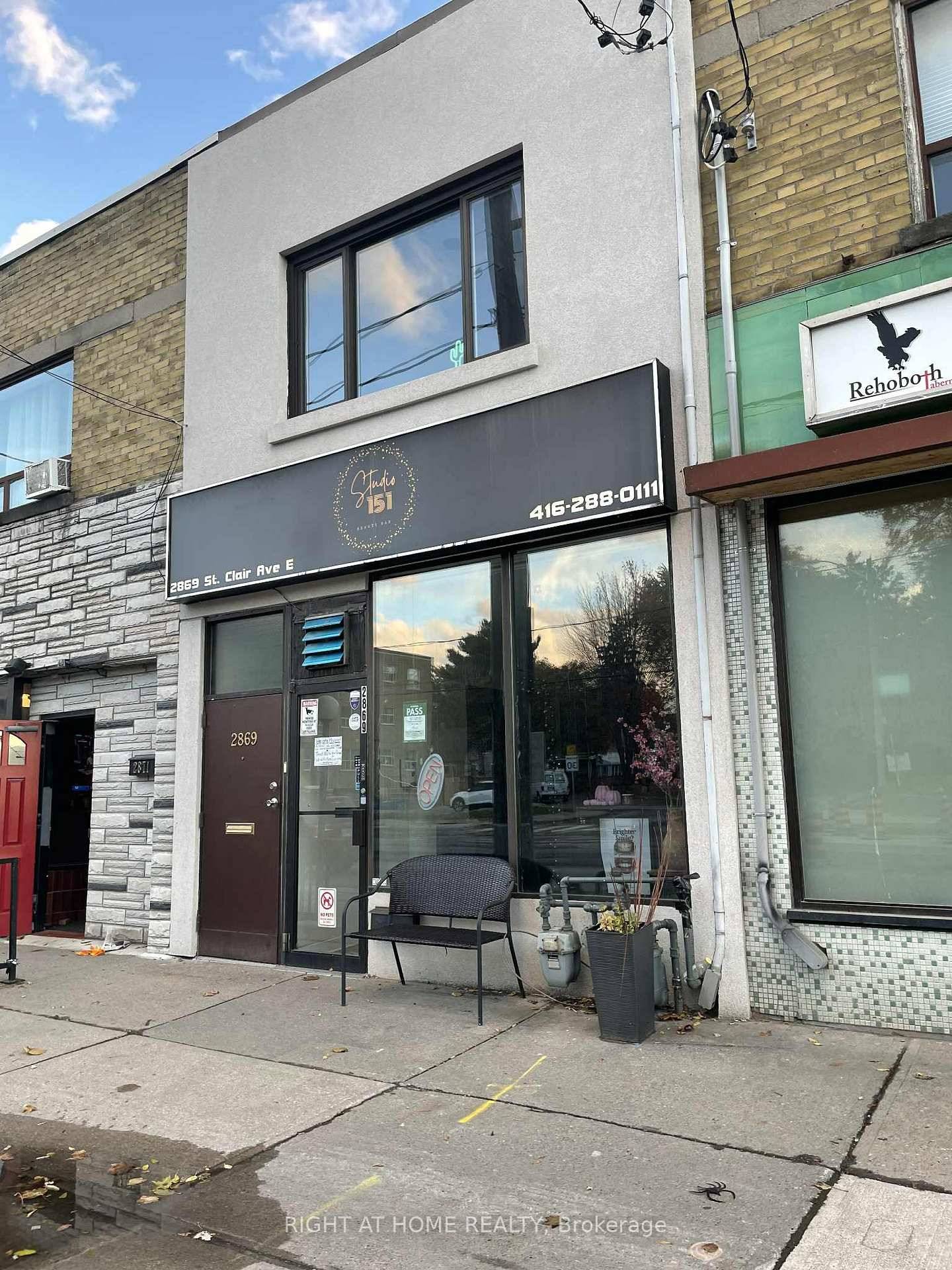 Great Foot And Vehicle Traffic At Prime St Clair Ave Exposure !