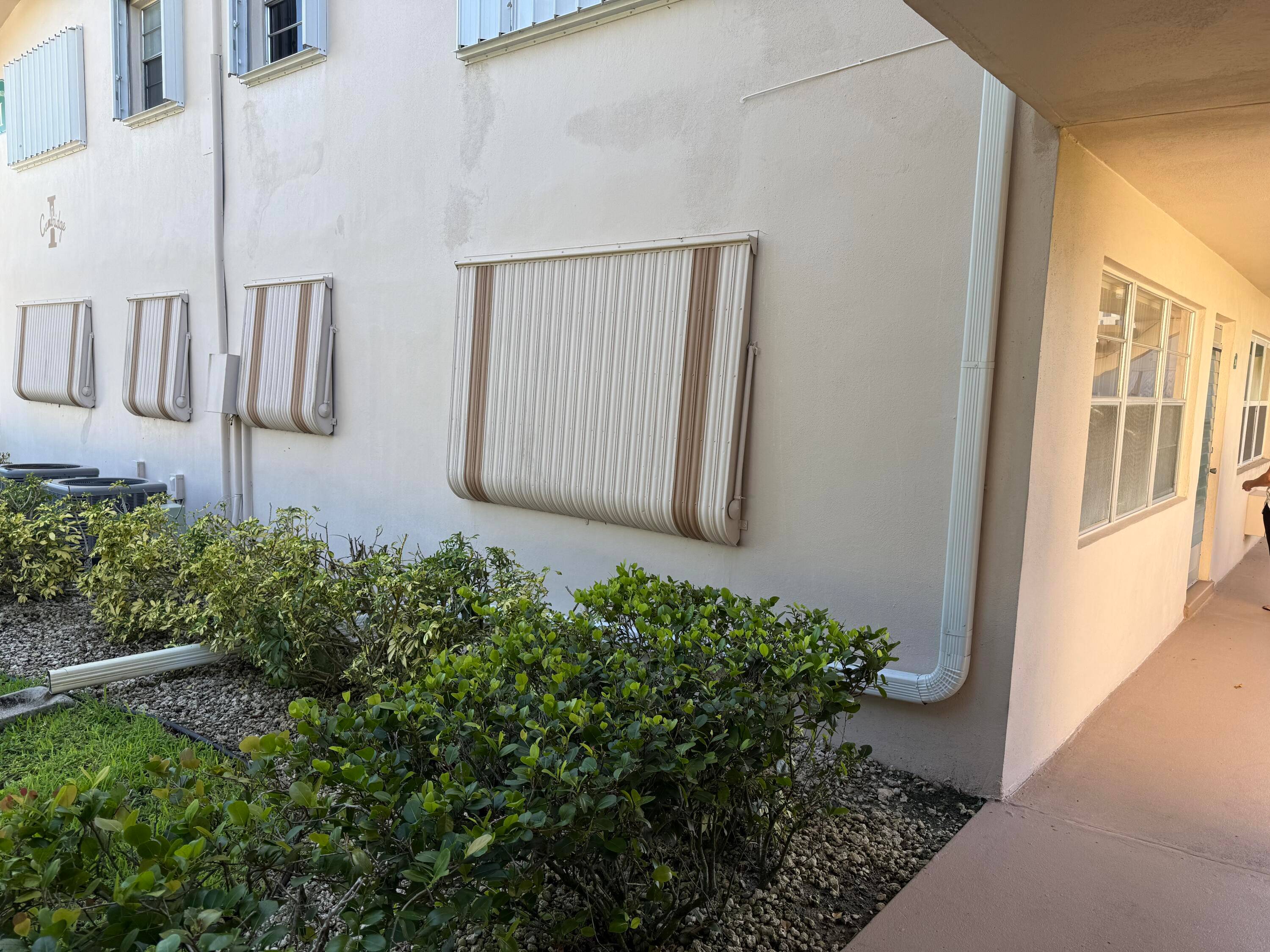 Ground floor corner unit one bedroom 1.