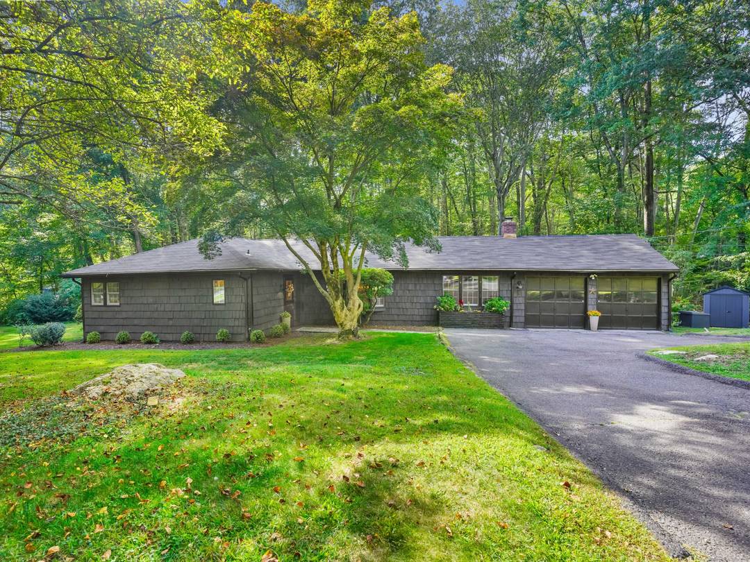 Welcome to this beautiful move in ready, 3 bedroom, with the option of a 4th bedroom plus 3 full bath home offering one story living on a flat, yet private ...