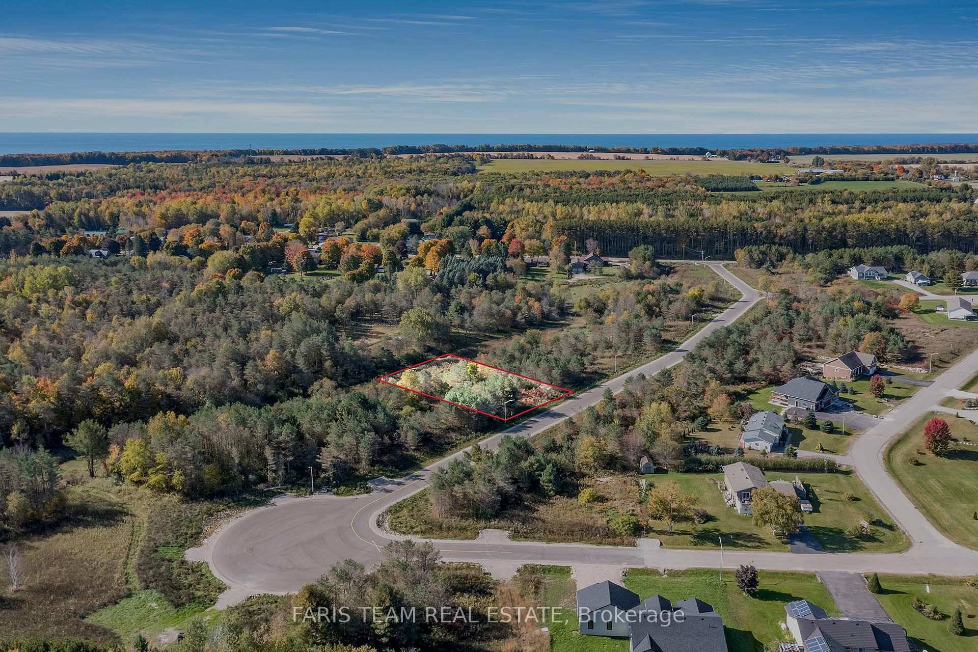 Top 5 Reasons You'll Love This Property 1 Rare opportunity to build your dream home or for a developer to create a stunning residential enclave in a highly desirable location ...