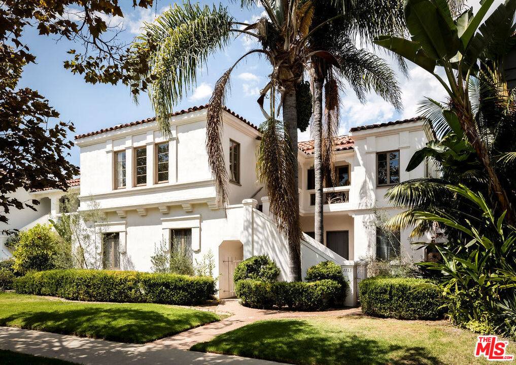 1111  S Crescent Heights Blvd 6BR Beverlywood La