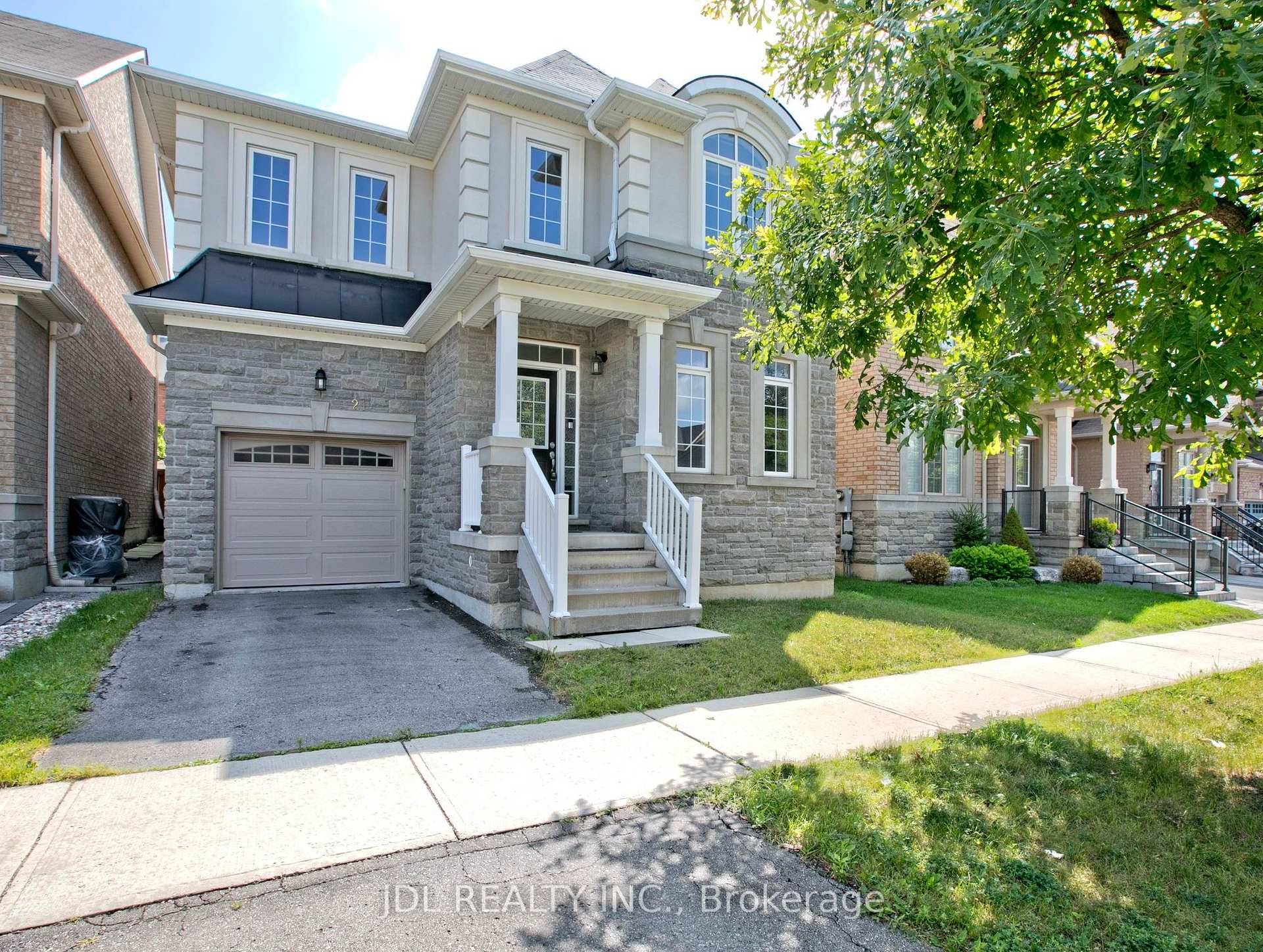Spacious amp ; Sweet Home Located At Prestigious Wismer Community, Approximately 2700Sf As Per Builder Plan.