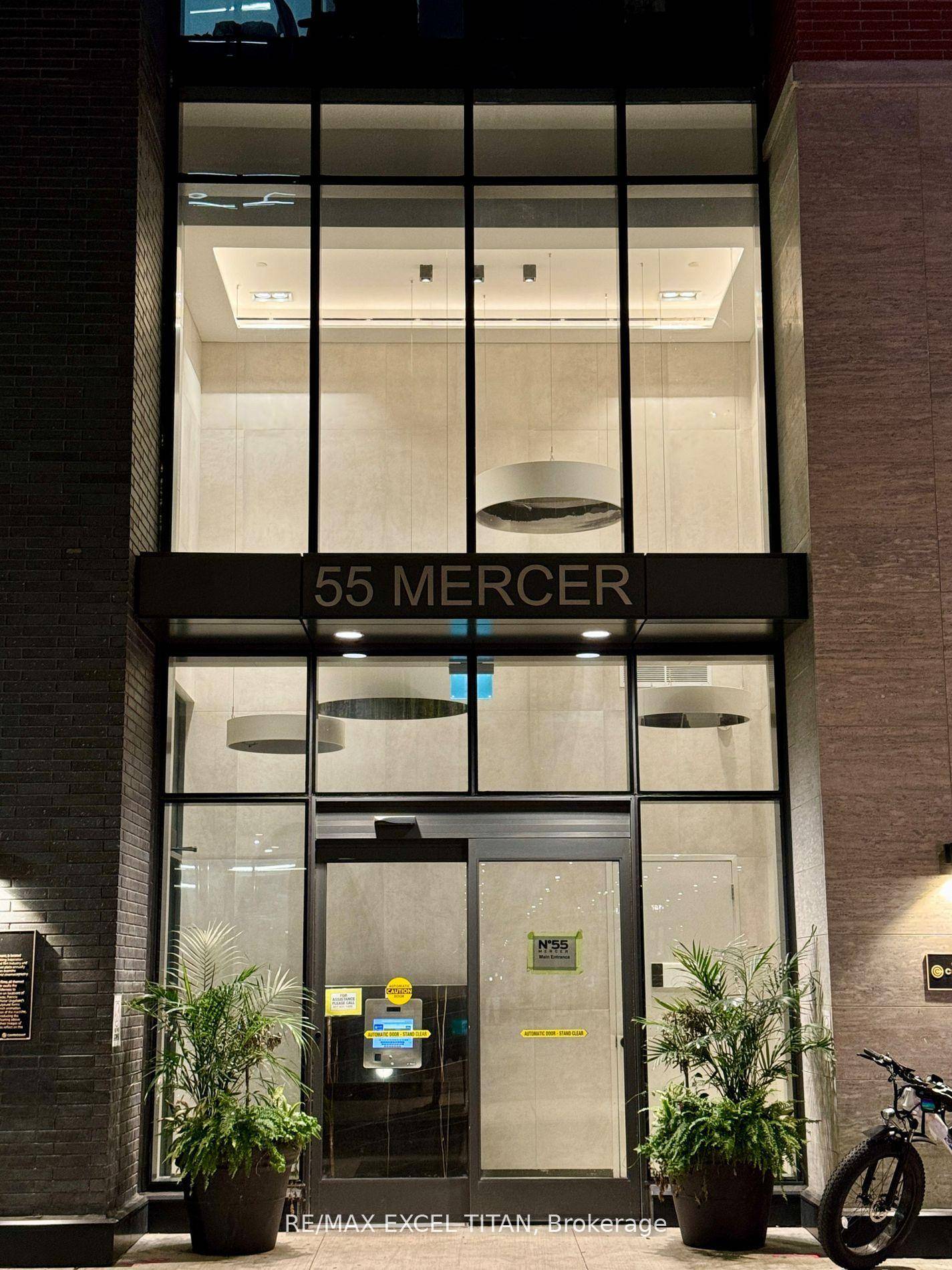 Experience Luxury Living at 55 Mercer !