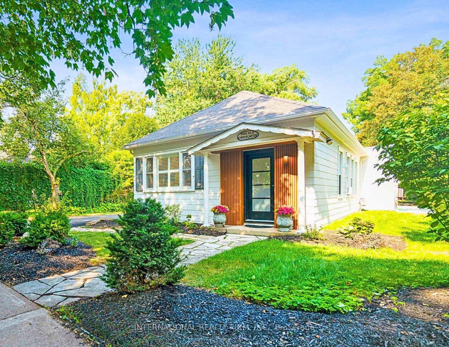 Welcome to 267 Davy Street, a beautifully transformed and newly renovated bungalow in the heart of Niagara on the Lake.