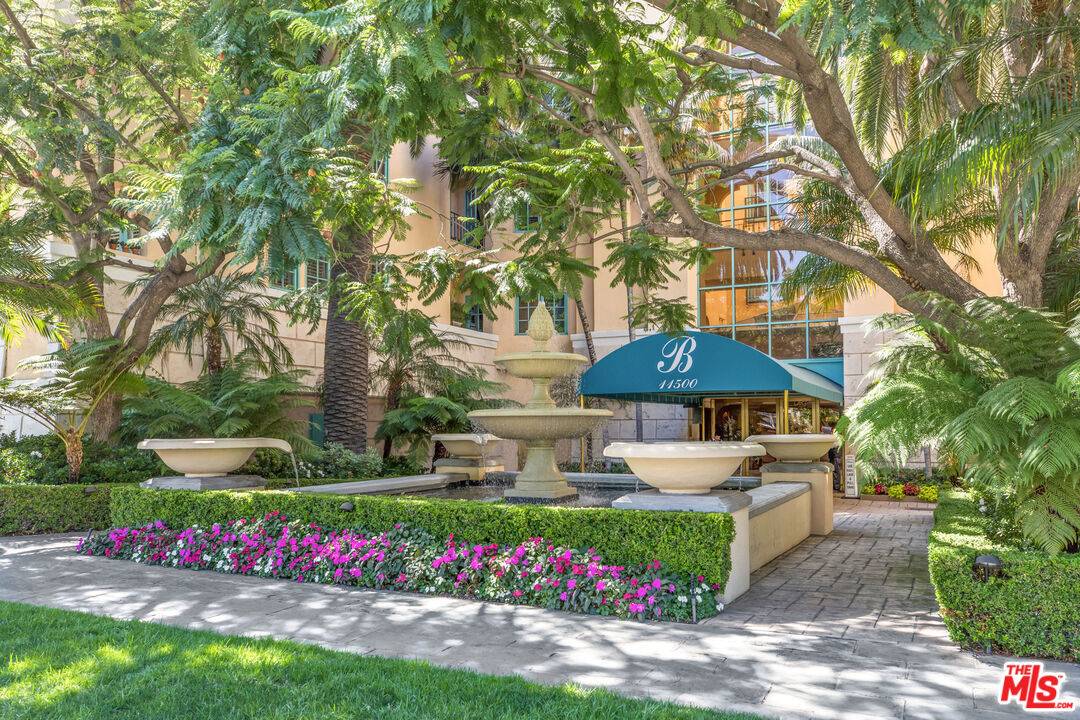 11500 San Vicente Blvd 2BR Brentwood La