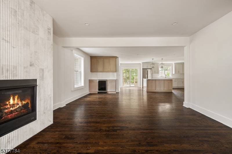 Longfellow Ave Scotch Plains Twp. New Jersey Single-Family