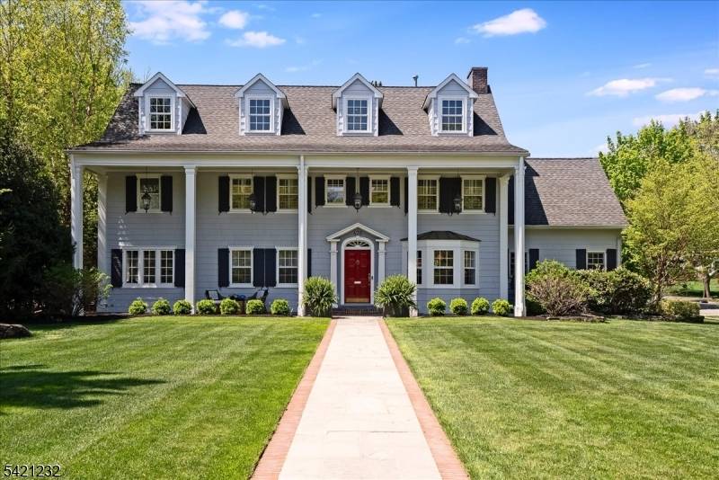 Welcome to 430 Ridgewood Ave, a stately Southern Colonial where classic architecture meets sophisticated, luxurious renovations.