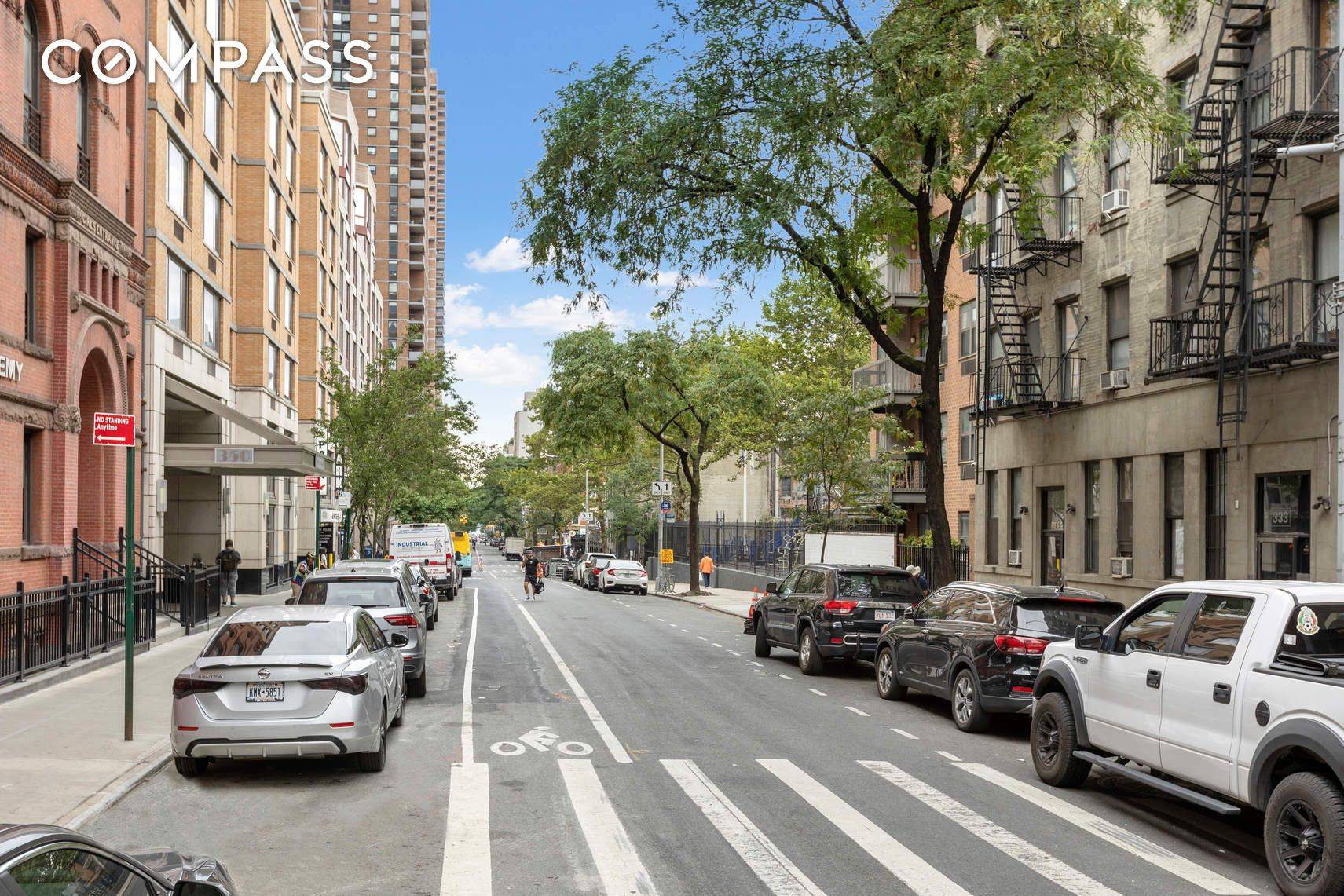 Located in one of the most well maintained HDFC buildings with one of the highest income caps available in NYC, this two bedroom two full bath apartment with a flexible ...