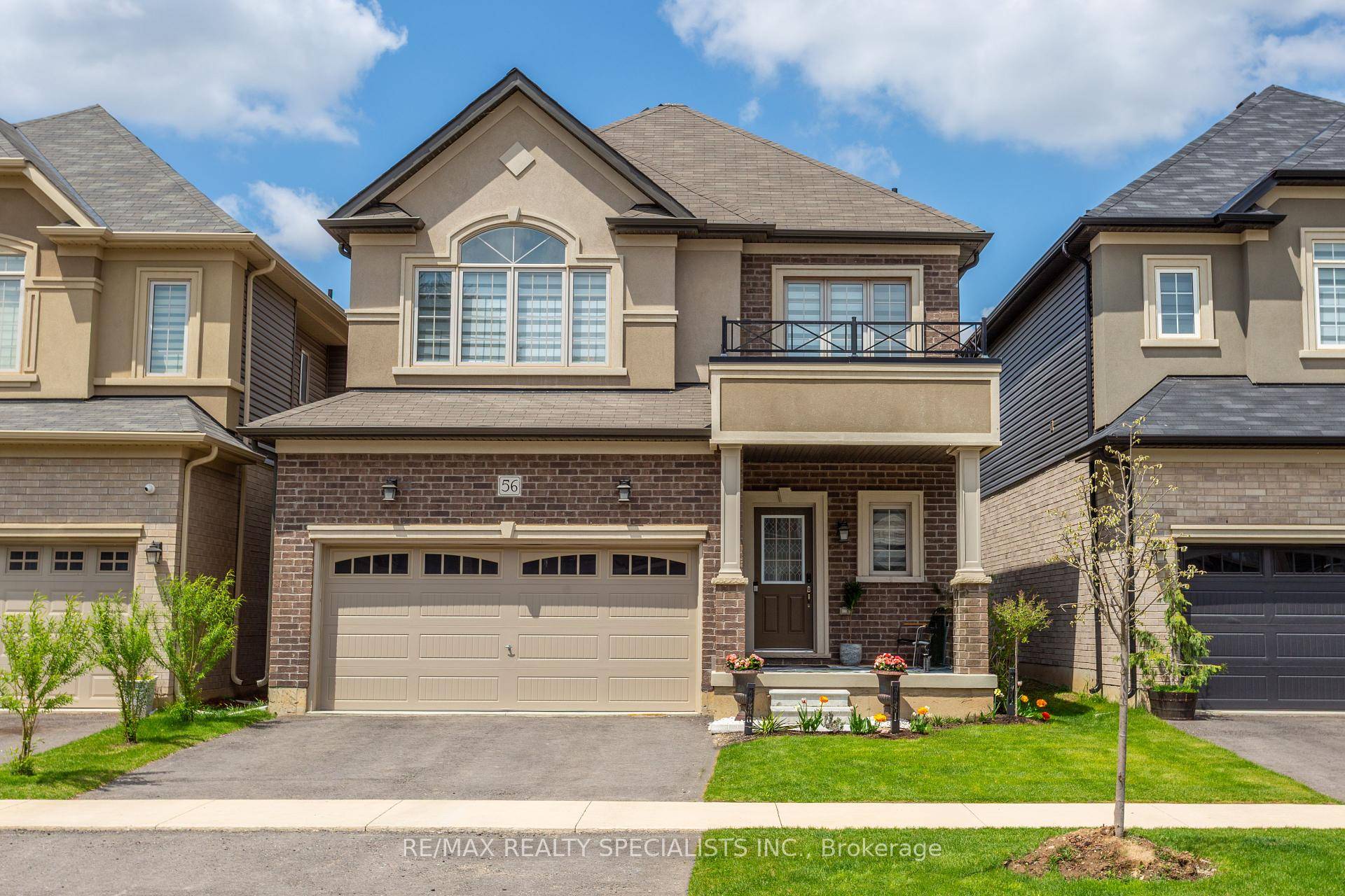 Nestled within the coveted community of Nature's Grand by Liv in Brantford, Ontario, this stunning 3 bedroom detached home epitomizes luxurious living at its finest.