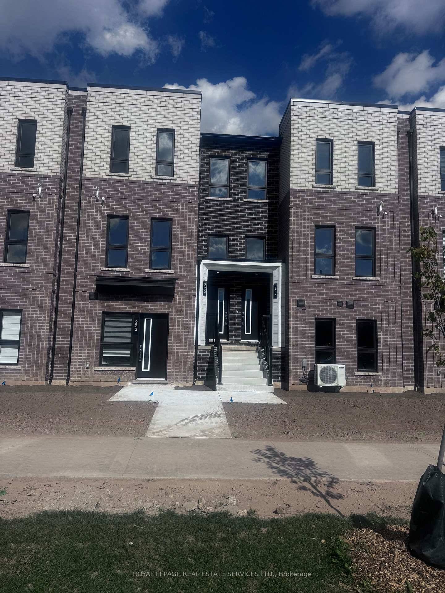 Brand new, never lived in 3 bedroom, 2.