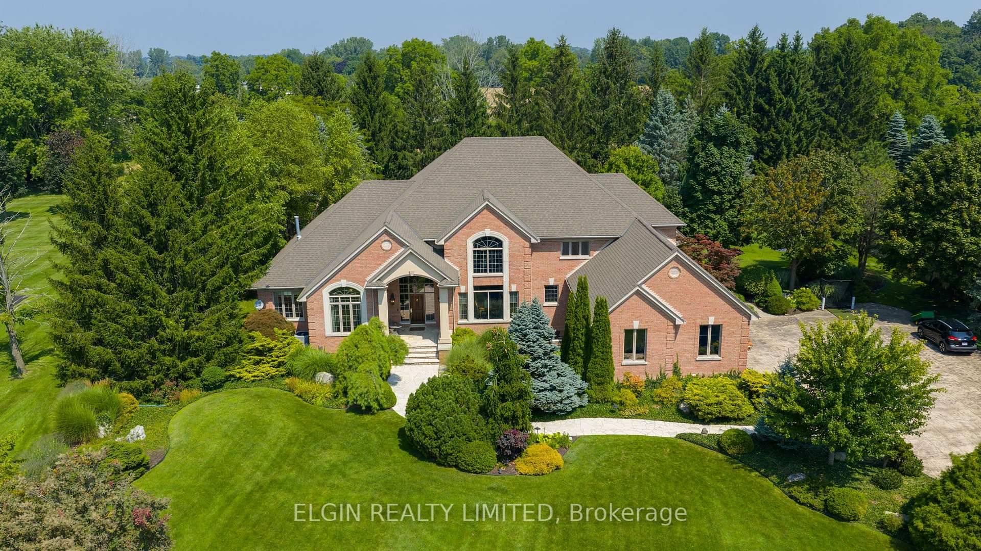 Welcome to 42672 Meadow Wood Lane, Union Ontario.