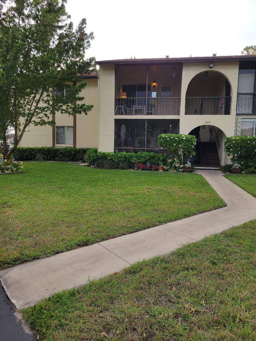 GREAT QUIET PART OF DEVELOPMENT IN THE BACK COMPLETLY FURNISHED 55 AGE RESTRICTED COMMUNITY, 2ND FLOOR, QUIET VIEW, AC NOT VERY OLD, FULL SIZE WASHER AND DRYER, LARGER ONE BEDROOM ...